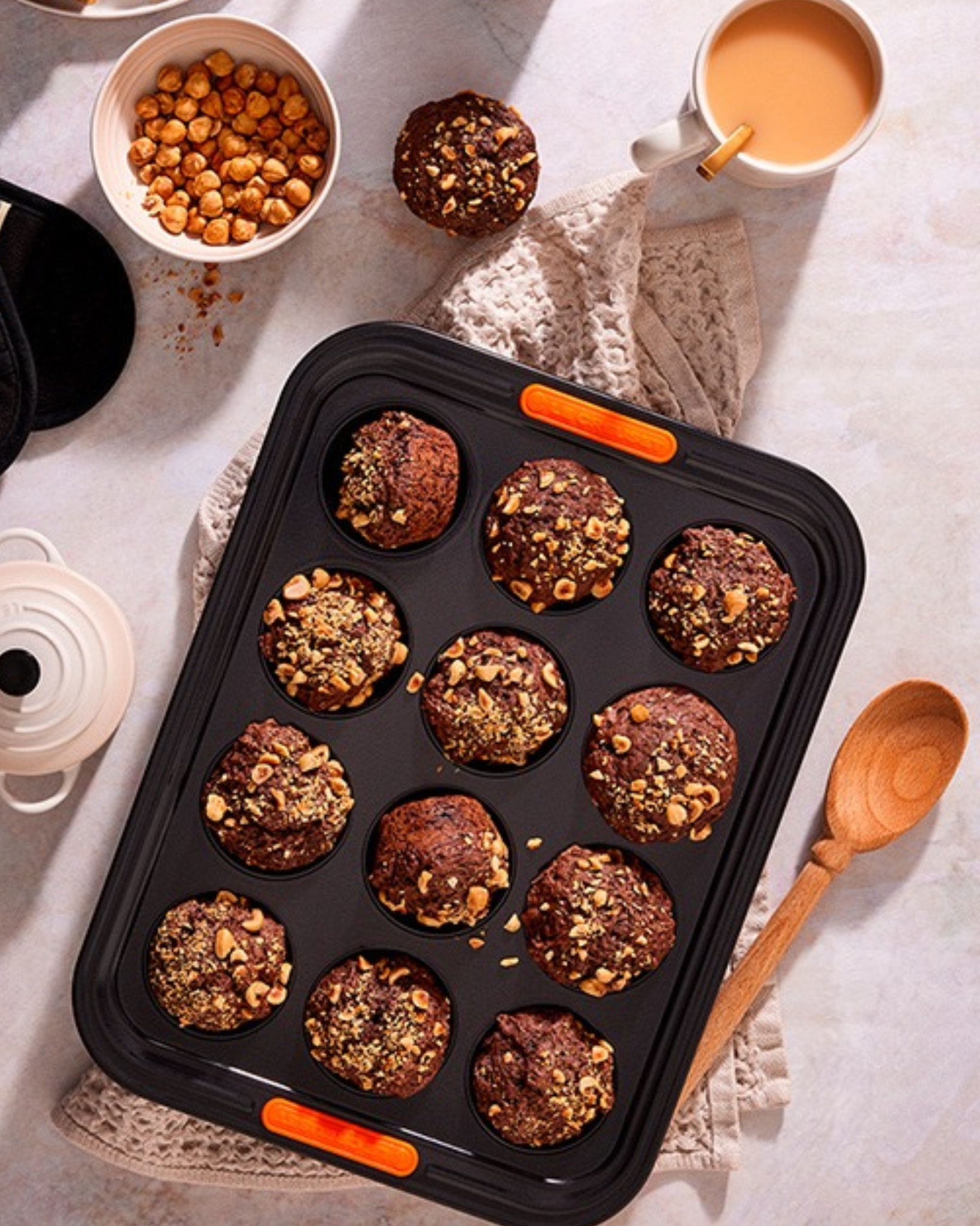 Le Creuset 12 Cup Muffin Tray